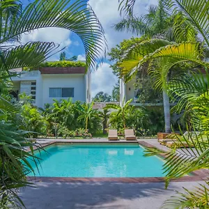 **** Hotel Xscapetulum México